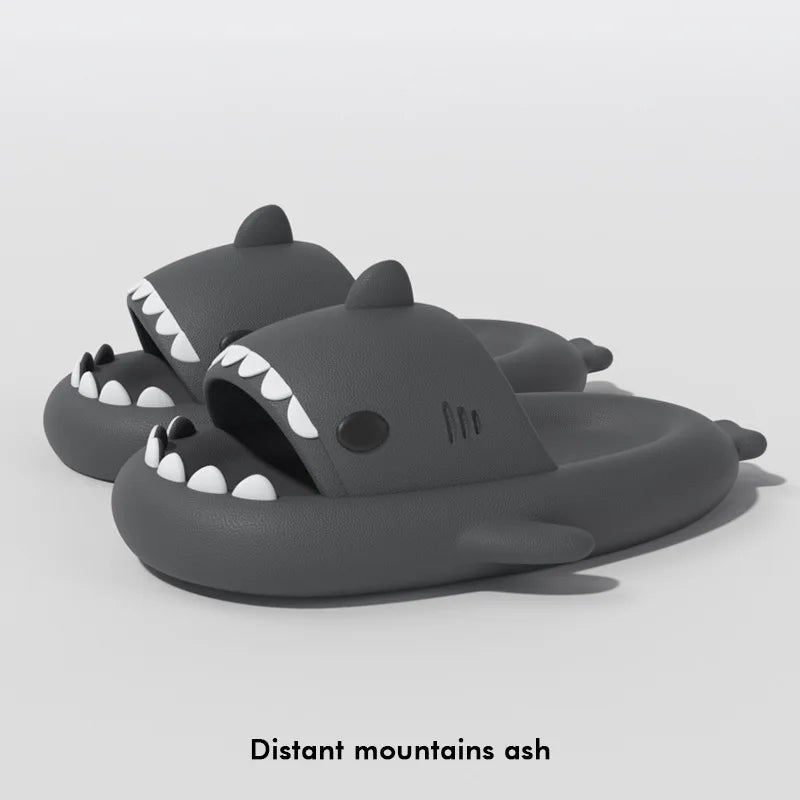 Zapatillas de tiburón para hombre y mujer, chanclas antideslizantes de EVA, zapatos de playa para interiores y exteriores, sandalias bonitas de verano, nuevo estilo